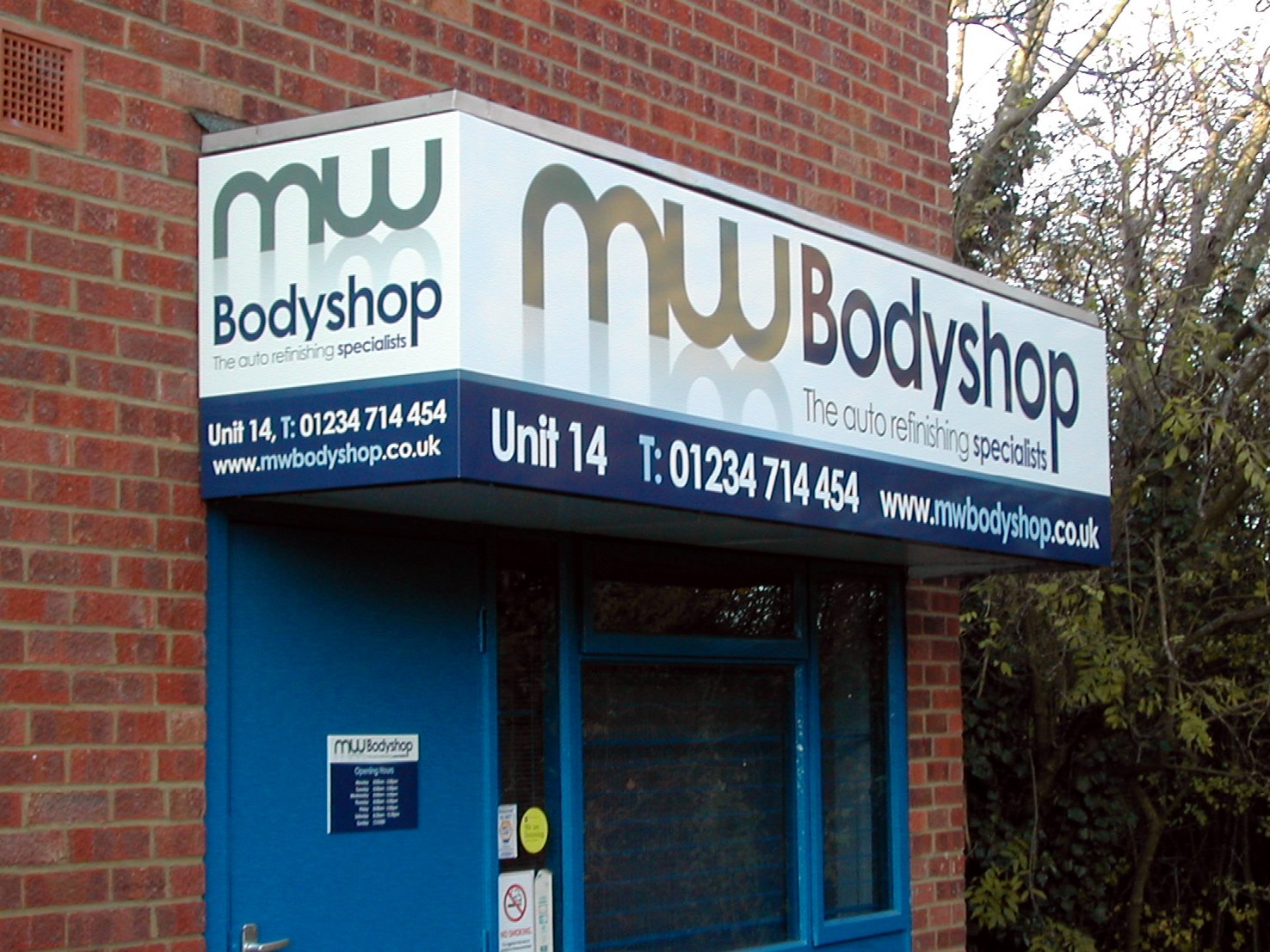 mw bodyshop Ali Composite Tray